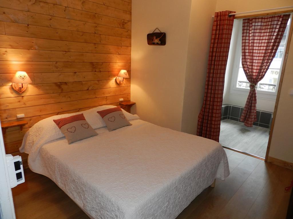 Hotel Du Mont Blanc Sallanches Cameră foto