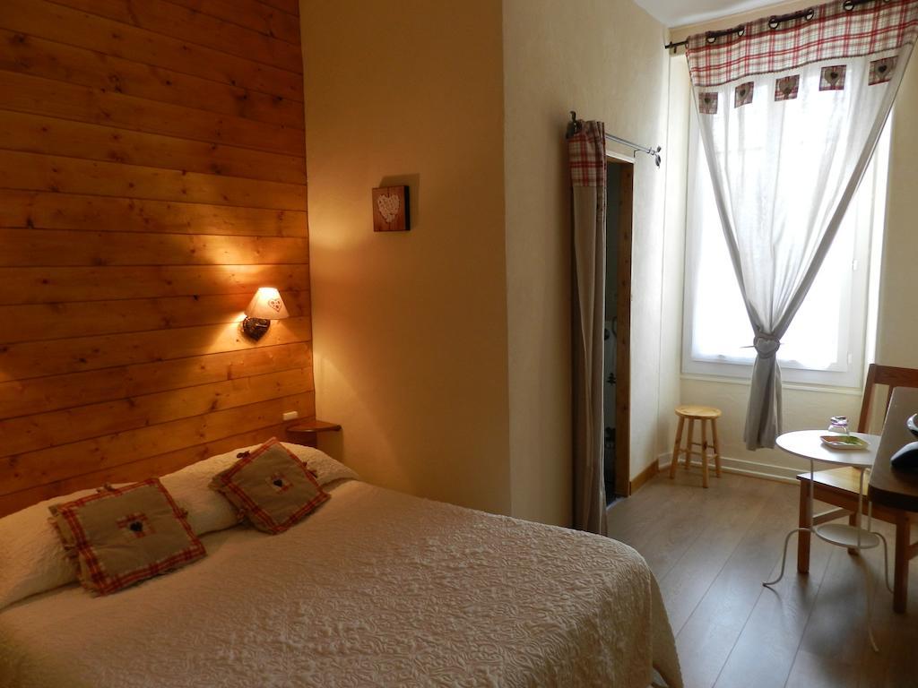 Hotel Du Mont Blanc Sallanches Cameră foto